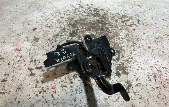 Toyota bZ4X Engine bonnet/hood lock/catch