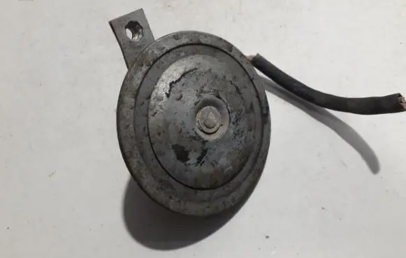 Audi 100 200 5000 C3 Horn signal 53595113a