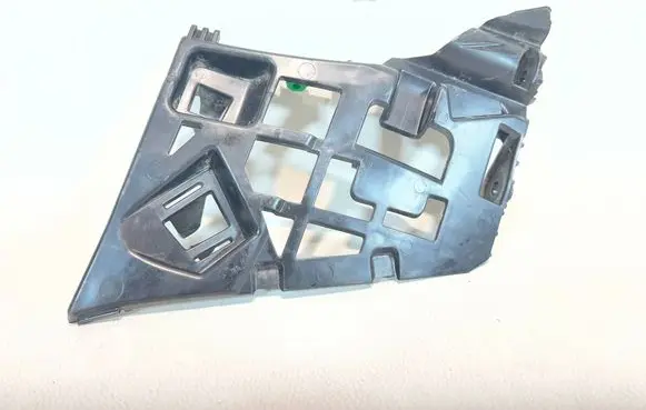 Volvo S90, V90 Front bumper mounting bracket 31383497