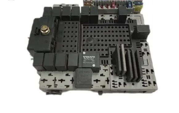 Volvo S80 Fuse module 9452772