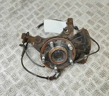 Front wheel hub