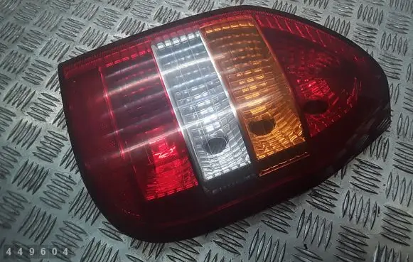 Opel Zafira A Rear/tail lights 62281