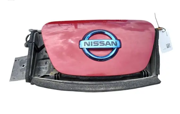 Nissan Leaf I (ZE0) Electric car charge socket cover