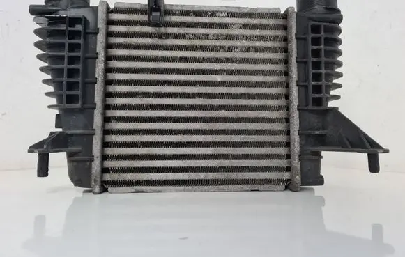 Renault Modus Intercooler radiator 8200471888 880591T