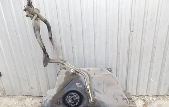 Volkswagen Polo IV 9N3 Fuel tank