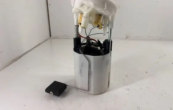 BMW X1 E84 In-tank fuel pump 6765717 A2C53025280