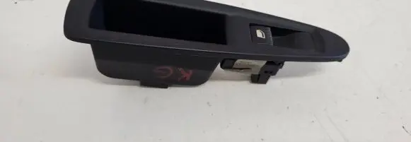 Citroen C4 I Picasso Electric window control switch 9650912777