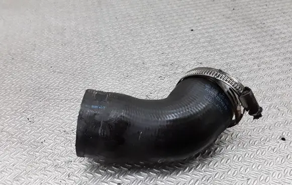 Skoda Octavia Mk2 (1Z) Intercooler hose/pipe 1K0145838AF