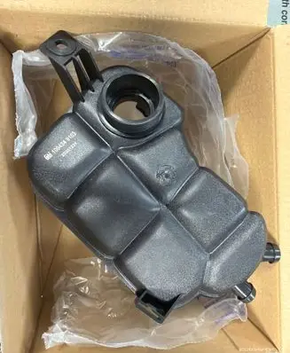 Volvo XC60 Coolant expansion tank/reservoir 31200320 30680909