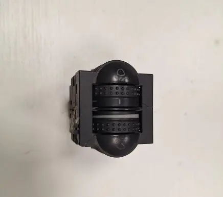 Volkswagen PASSAT B5 Light switch