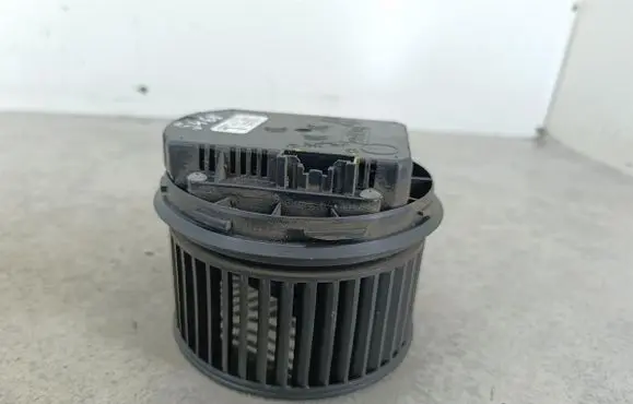 Volvo V50 Heater fan/blower 