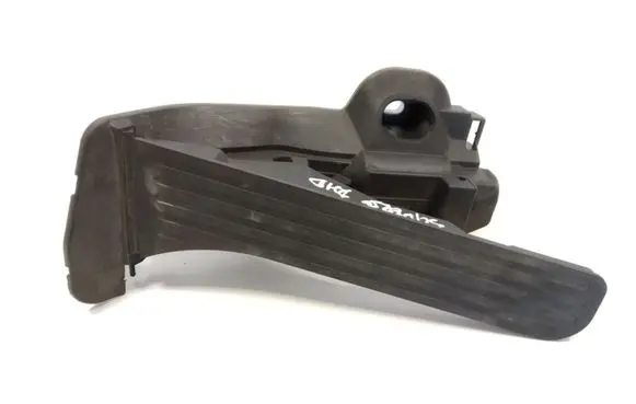 Skoda Superb B6 (3T) Accelerator throttle pedal 1K2721503M 6PV00874500
