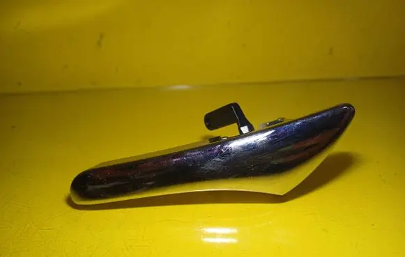 Front door interior handle