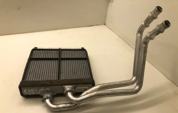 Mercedes-Benz C W204 Heater blower radiator L0329002