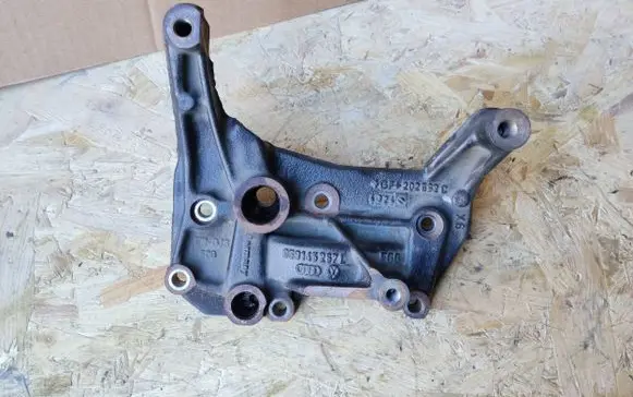 Audi A6 S6 C7 4G Engine mounting bracket 059145267L