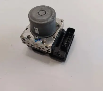 Nissan Leaf II (ZE1) ABS Pump 476605SDOC
