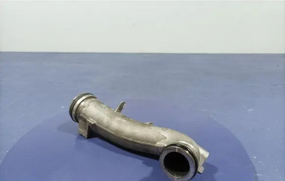 BMW X7 G07 Air intake hose/pipe 8596270