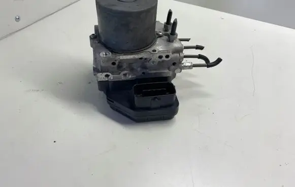 Mazda 6 ABS Pump 