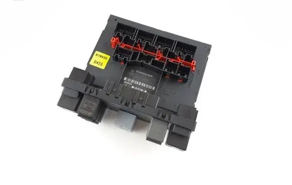 Audi A3 S3 8P Comfort/convenience module 8P0907279K 8P0907279 F005V00584