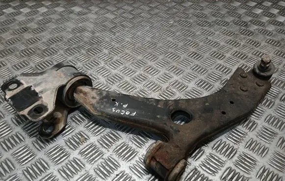 Ford Focus Front control arm BV613A262AAA 1138313