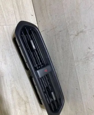 Ford Ecosport Dash center air vent grill GN1519K617A