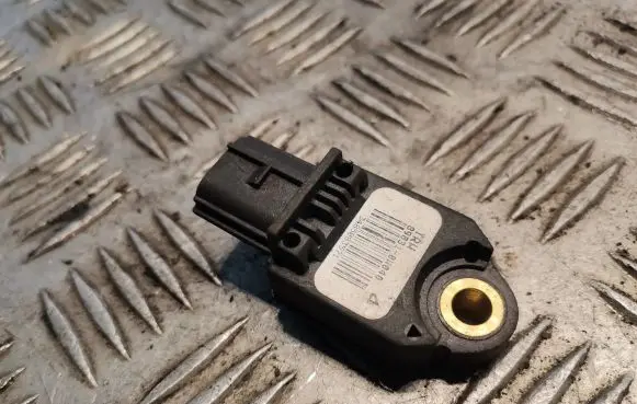 Lexus IS 220D-250-350 Airbag deployment crash/impact sensor 898310W040
