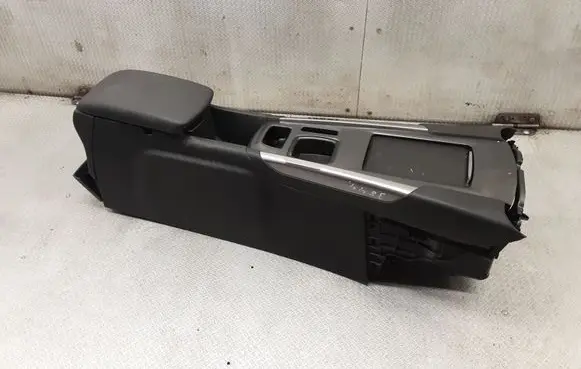 Citroen C4 II Center console 