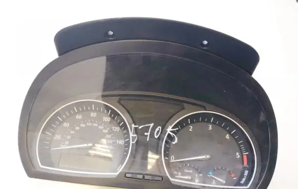 BMW X3 E83 Speedometer (instrument cluster) 344832702 3448327-02