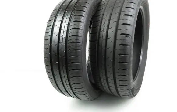 Volkswagen Golf V R16 summer tire 