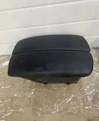 BMW X5 E70 Armrest T13111 E2289