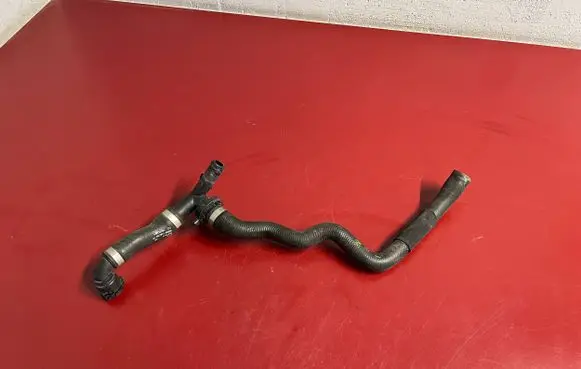 BMW X1 F48 F49 Engine coolant pipe/hose 7617377 17127617377