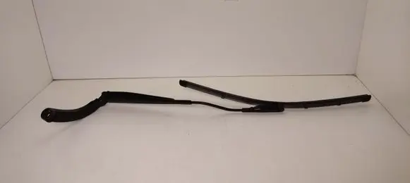 Ford Mustang VI Front wiper blade arm FR3B17B589AA