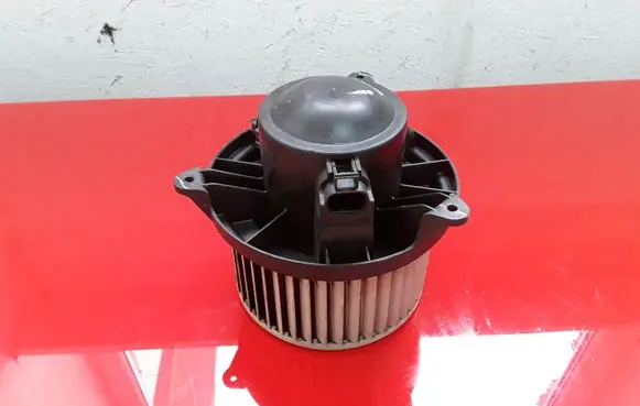 Nissan Navara D40 Heater fan/blower 4ASH19D583AC