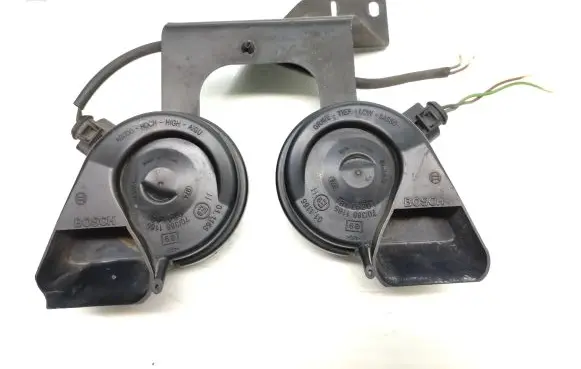 Audi A6 S6 C6 4F Horn signal 4f0951223 4f0951221 4f0951229