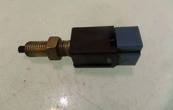 Nissan Terrano Other switches/knobs/shifts 03TT