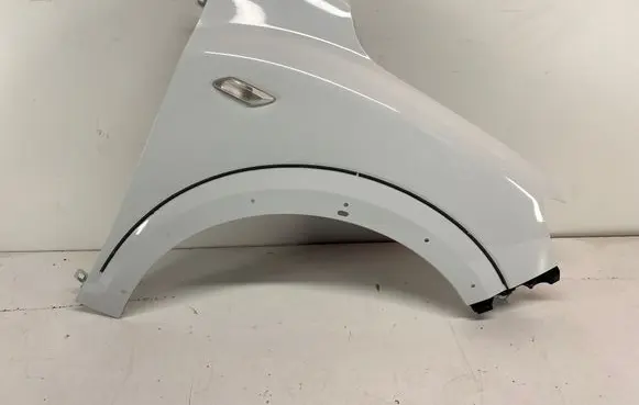 Dacia Sandero III Fender 637006868R