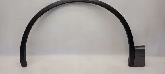 Volkswagen Touareg III Front arch trim 