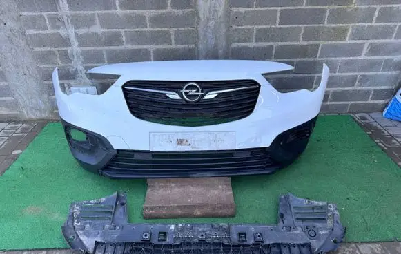 Opel Combo E Front bumper 