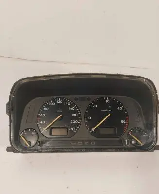 Volkswagen Golf III Speedometer (instrument cluster) 1H5919033 89652504 87001262