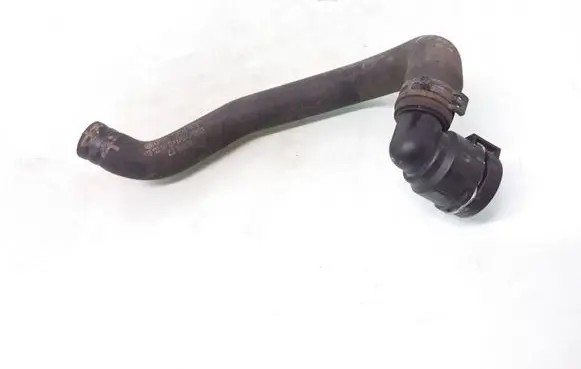 Volkswagen Touran I Engine coolant pipe/hose 1T0122157Q