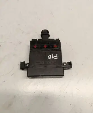 BMW 5 F10 F11 Current control relay 9153418