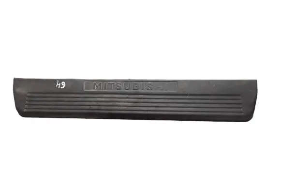Mitsubishi Pajero Front sill trim cover 1mr402149