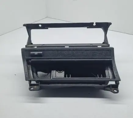 BMW 3 E46 Car ashtray 8202178