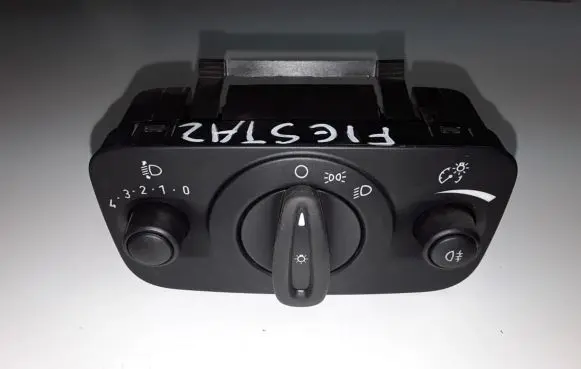 Ford Fiesta Light switch 10099372