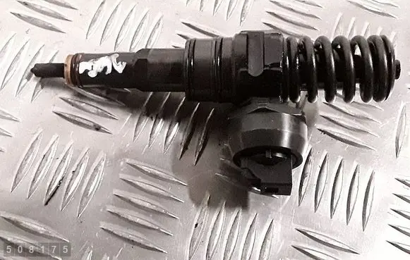 Ford Galaxy Fuel injector 038130073ba 0414720216
