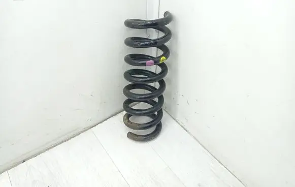 Mercedes-Benz C W204 Rear coil spring