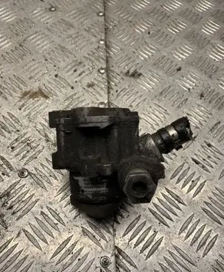 Audi A4 S4 B7 8E 8H Power steering pump 8E0145155N 7690955121
