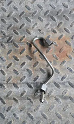 Mercedes-Benz C W205 Fuel injector supply line/pipe