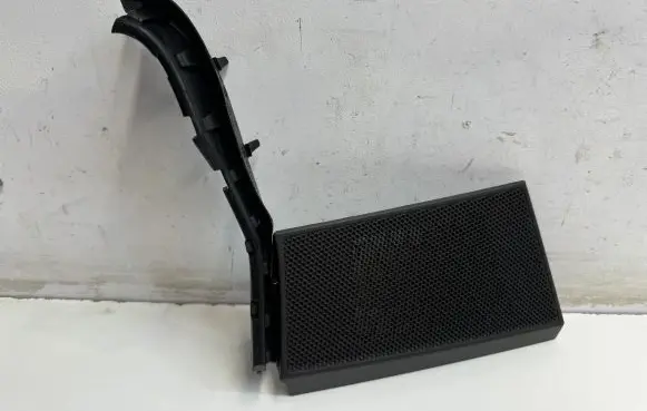 Porsche Macan (95B) Side speaker trim/cover 95B035406A