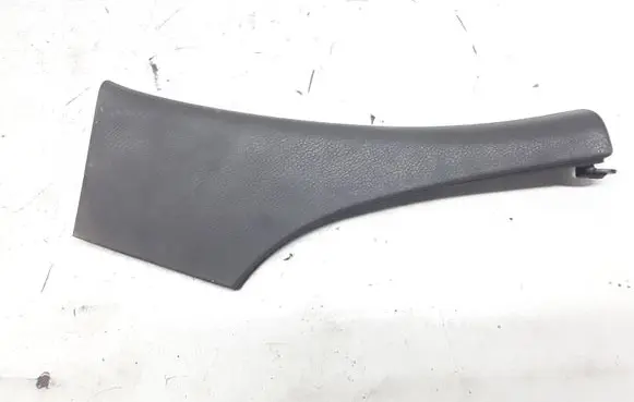 Mercedes-Benz E W211 Center console decorative trim E039711321
